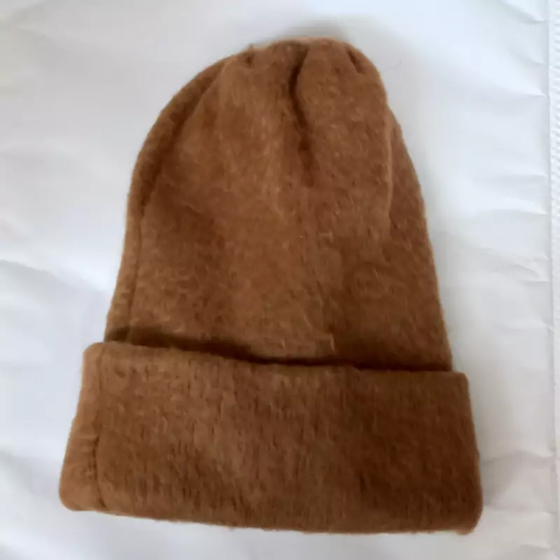 کلاه پشمی شتری