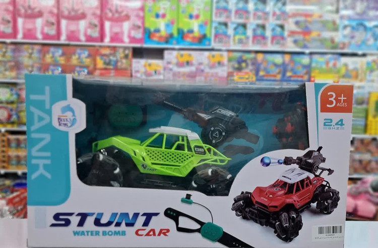 قیمت تانک آفرود موزیکال و چراغدار مدل ۶۴۰