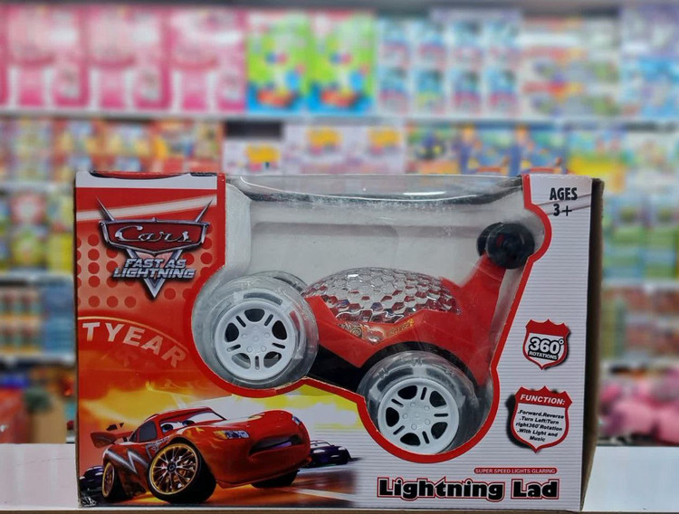 نمای باتری و آداپتور شارژ ماشین دیوانه کد 631