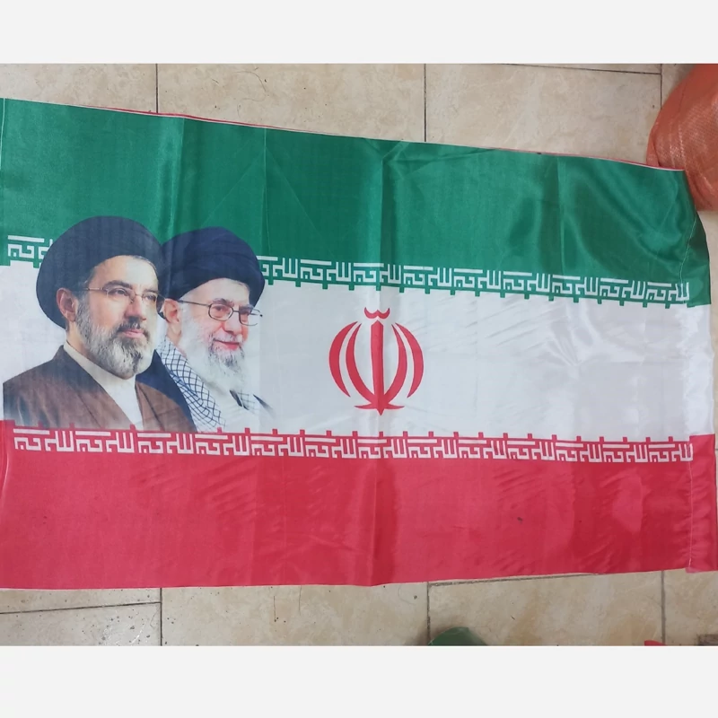 پرچم ایران ساتن 10 در 70 صالح بعد صالح