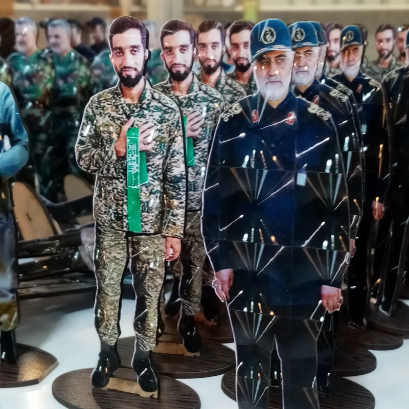 10 عددتندیس چوبی رومیزی شهید حججی